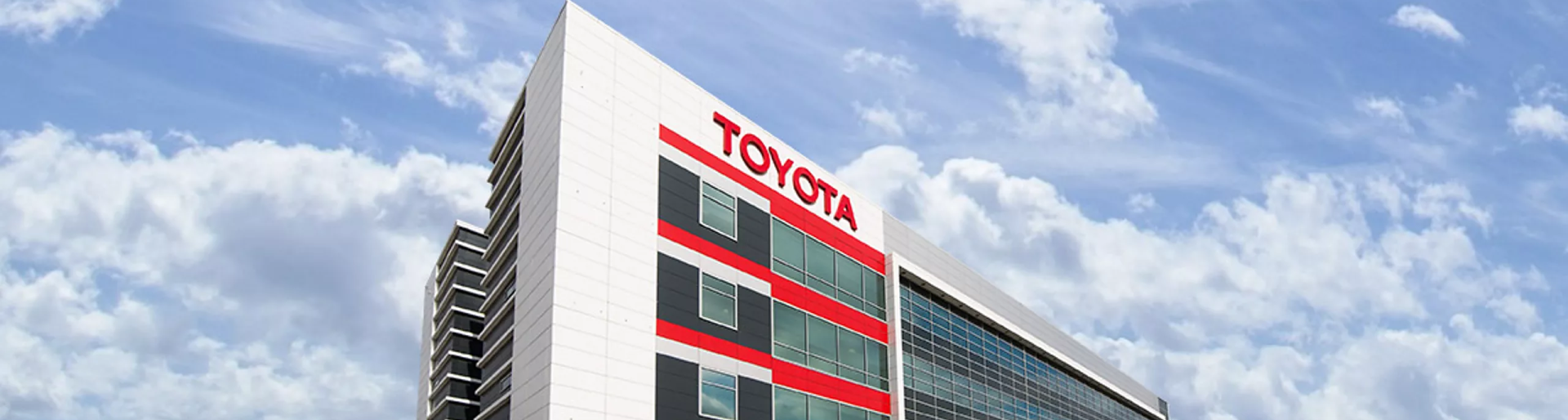 Изображение на странице TOYOTA ПОДВЕЛА ИТОГИ ПРОДАЖ В РОССИИ ЗА 2021 ГОД Автохолдинг «КЛЮЧАВТО»